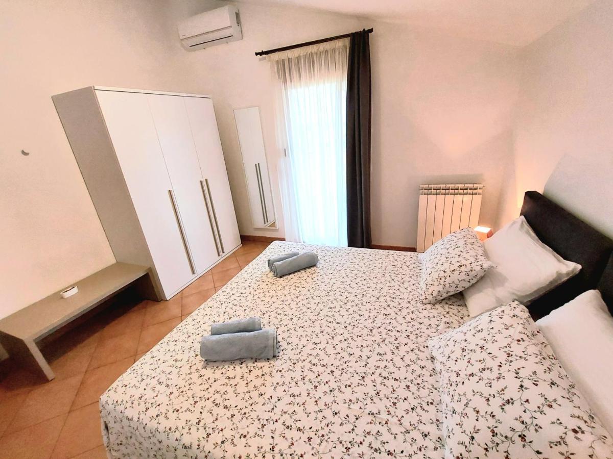 Apartments Terranova โรวีน ภายนอก รูปภาพ